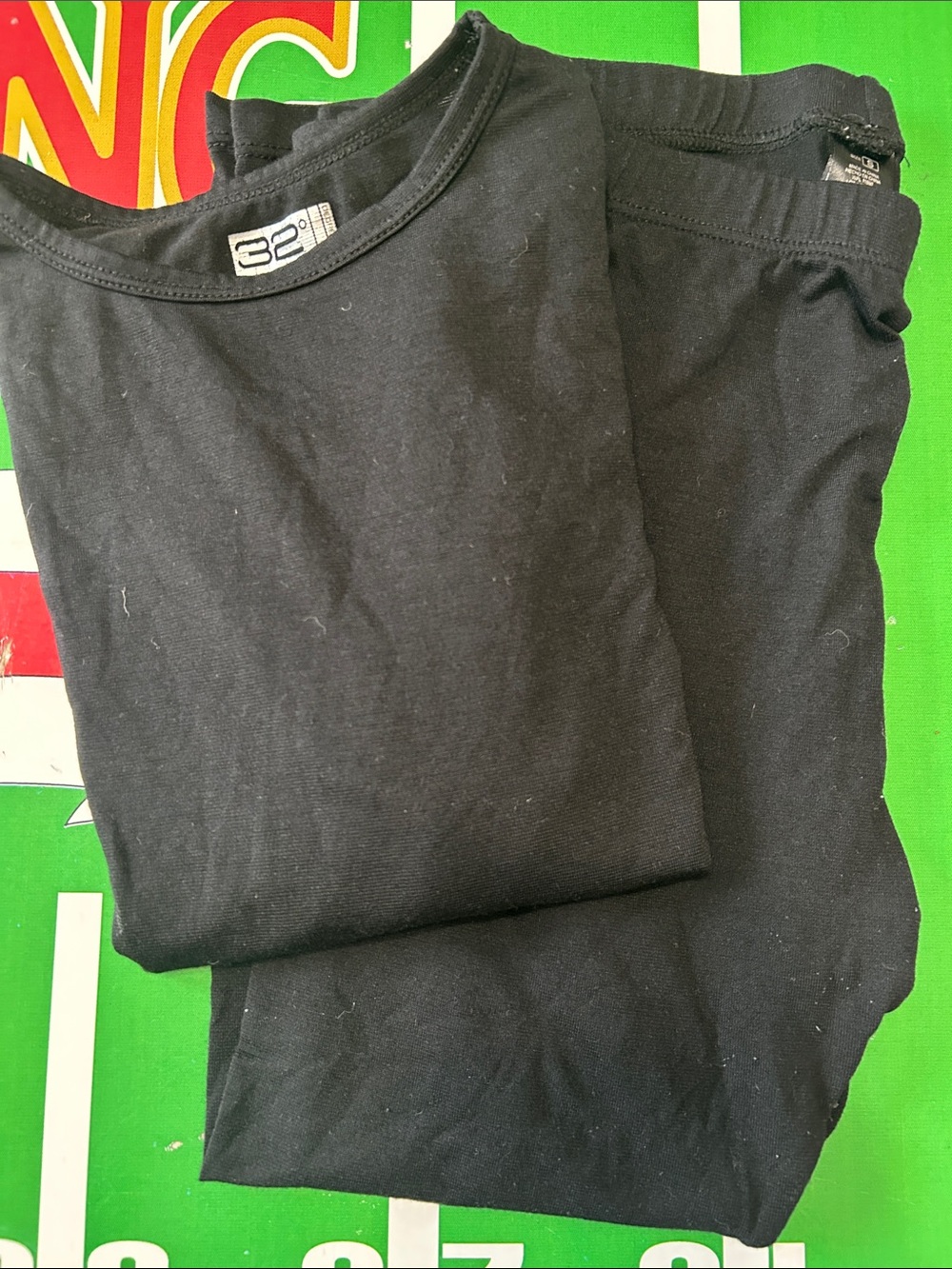 32 Degrees Black Base Layer Set